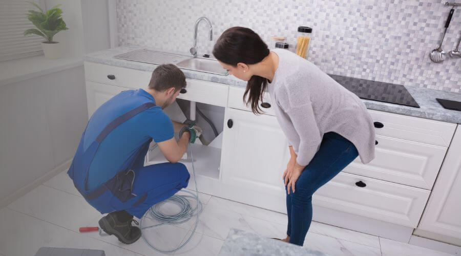 Professional Tankless Water Heater Installation in Broaddus, TX